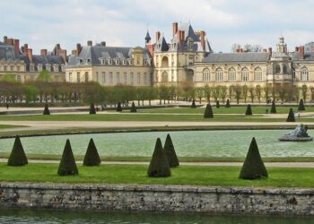 CASTELO DE FONTAINEBLEAU – 5H
