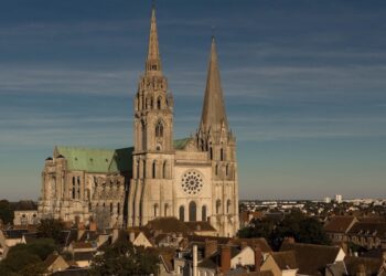 CATEDRAL DE CHARTRES- 5H