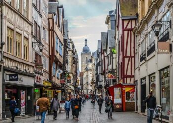 VISITA A ROUEN “Cidade onde morreu Joana Darc”- 7H